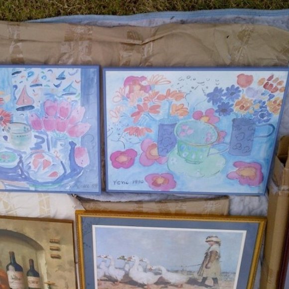 SET OF 2 PINK AND PERIWINKLE PRINTS IN MATCHNG PERIWINKLE METAL FRAMES - Picture 4 of 8